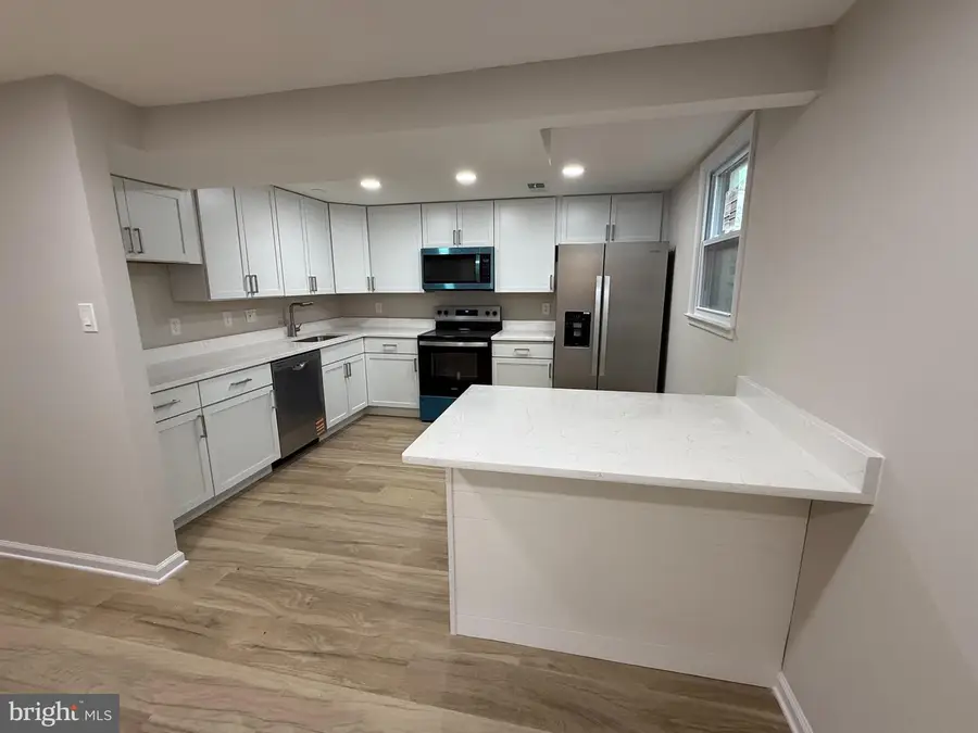 13860 Langstone Dr, Woodbridge, VA 22193 - Image #2