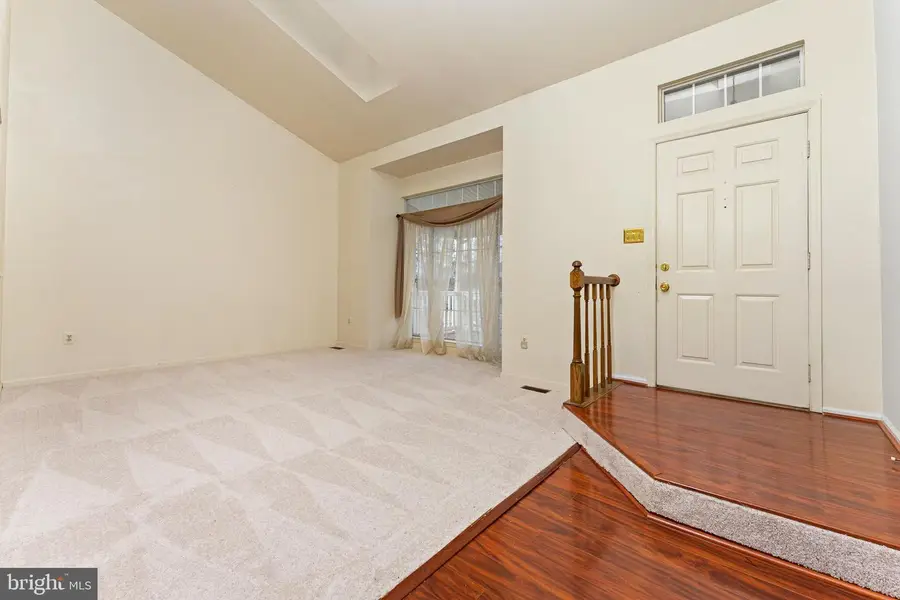 16833 Francis West Ln, Dumfries, VA 22026 - #2