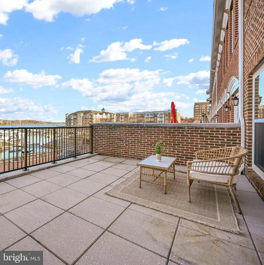 612 Marina Landing Ln, Woodbridge, VA 22191 - Image #3