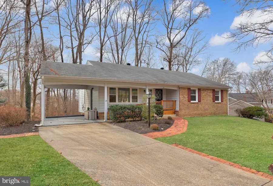 12006 Park Shore Ct, Woodbridge, VA 22192 - #3