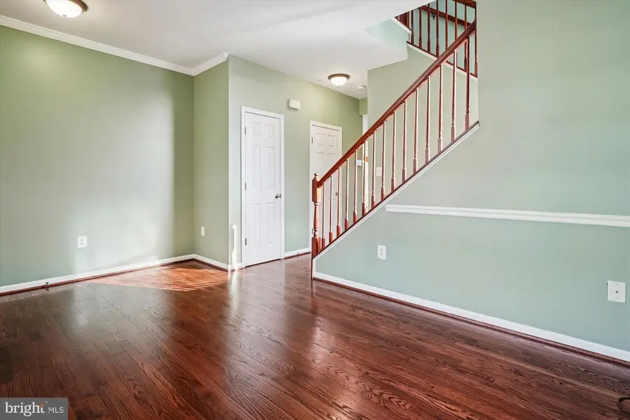 16449 Plumage Eagle St, Woodbridge, VA 22191 - Image #3