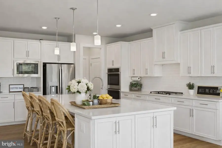 15602 Calum Ct, Haymarket, VA 20169 - Image #3