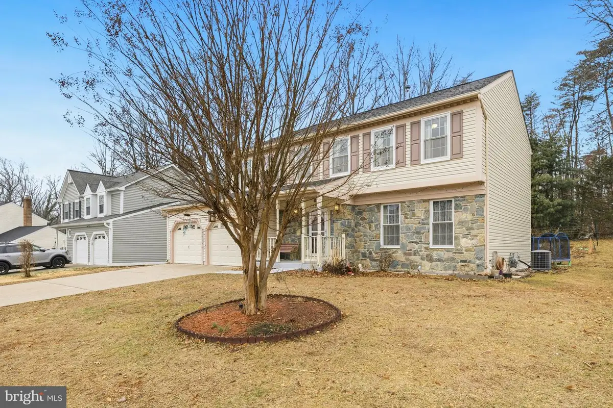 4482 Edsall Dr, Woodbridge, VA 22193 - #1