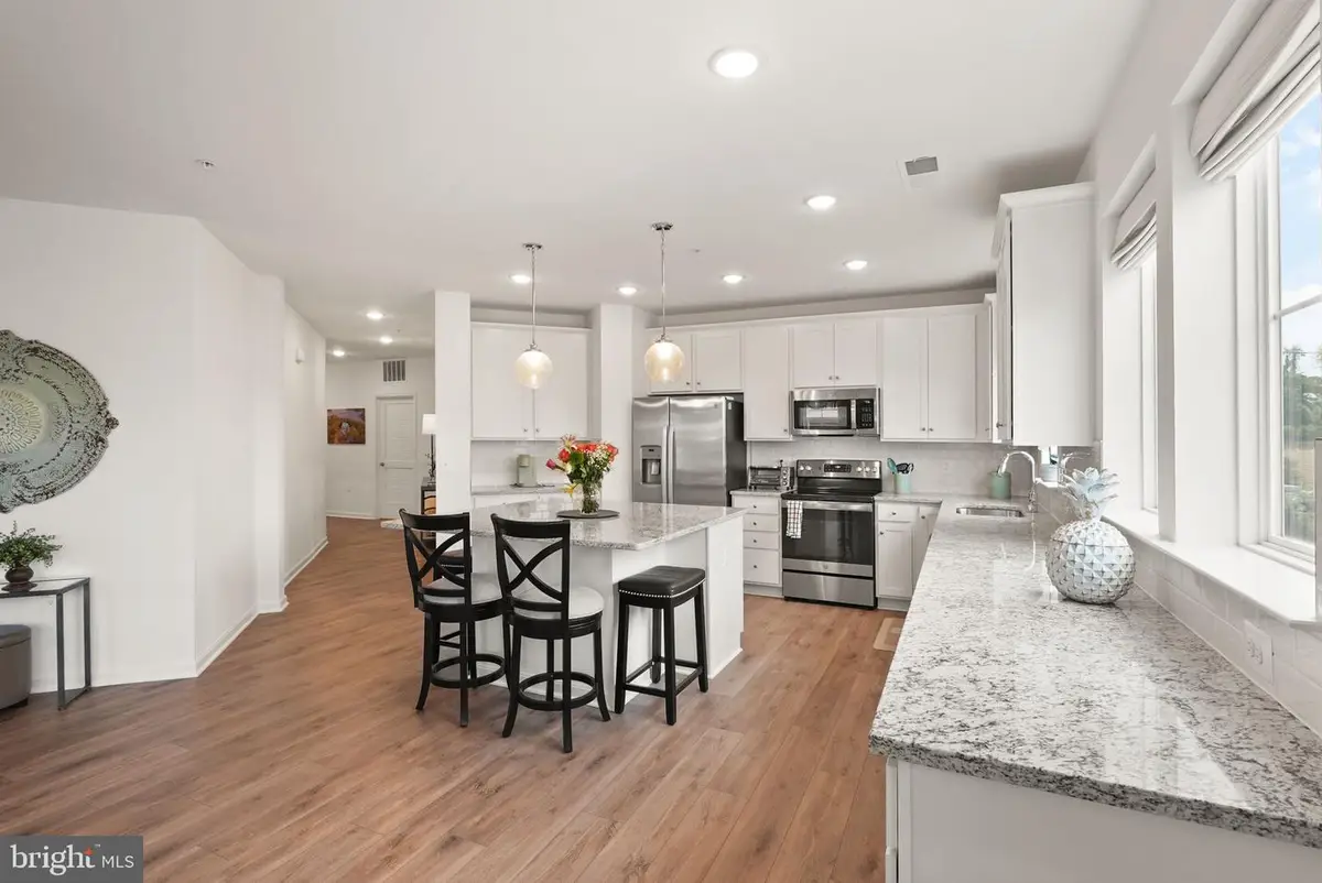 13950 Englefield Dr #3202, Woodbridge, VA 22193 - Image #1