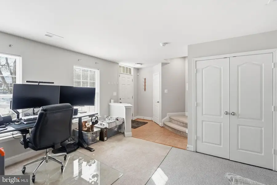 5027 Potomac Highlands Cir, Triangle, VA 22172 - Image #3