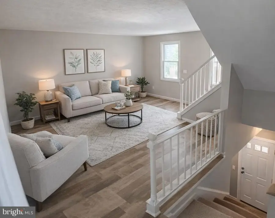 16707 Chowning Ct, Woodbridge, VA 22191 - Image #2