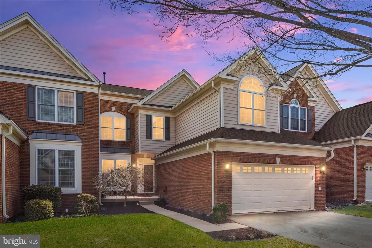 5711 Amelia Springs Cir, Haymarket, VA 20169 - #1