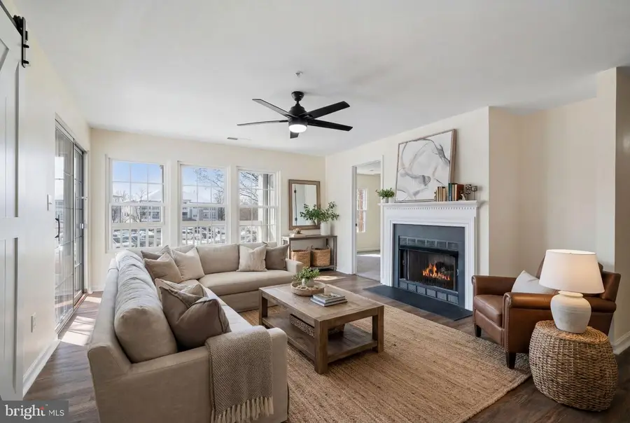 8087 Lacy Dr #204, Manassas, VA 20109 - Image #3