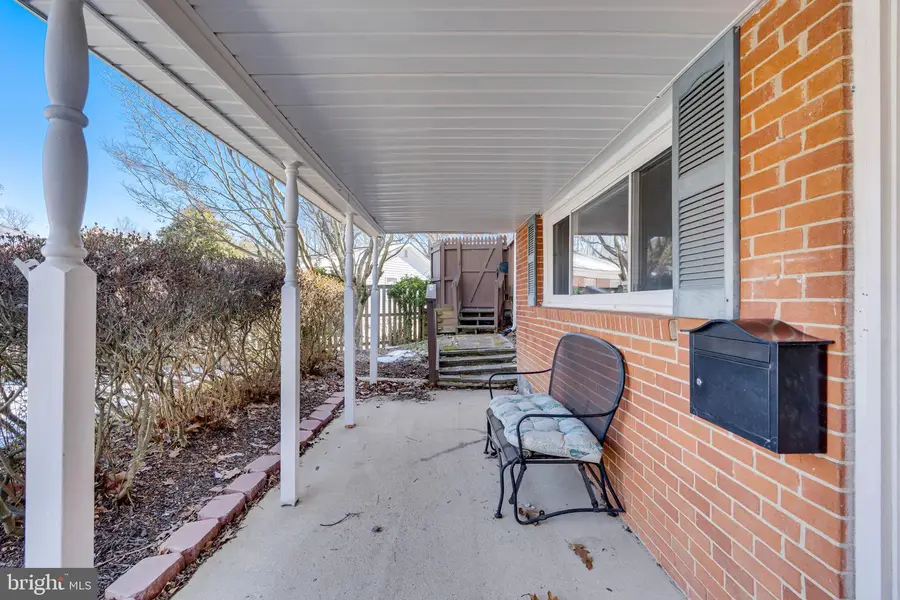 3399 Bristol Ct, Woodbridge, VA 22193 - #3