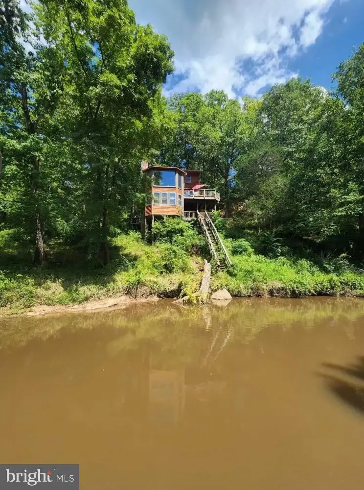 12612 Izaak Walton Dr, Bristow, VA 20136 - Image #1