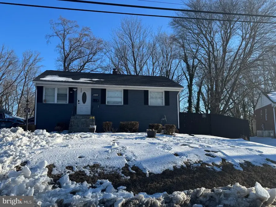 16001 Crest Dr, Woodbridge, VA 22191 - #2