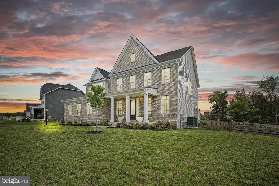 15553 Cloverland Ln, Haymarket, VA 20169 - Image #2