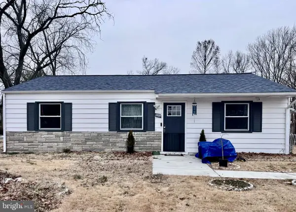 1229 E Longview Dr, WOODBRIDGE, VA 22191