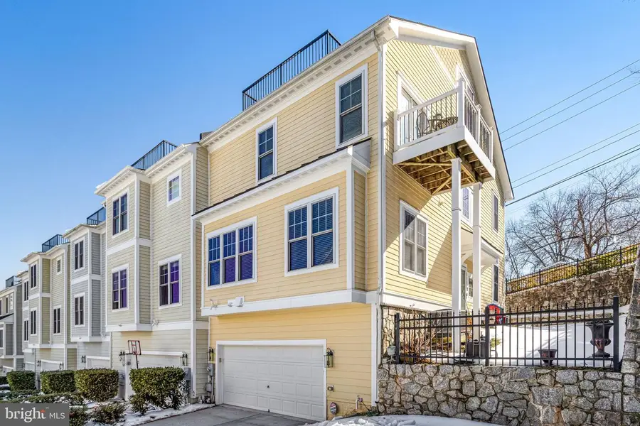 114 Mount High St, Occoquan, VA 22125 - #2