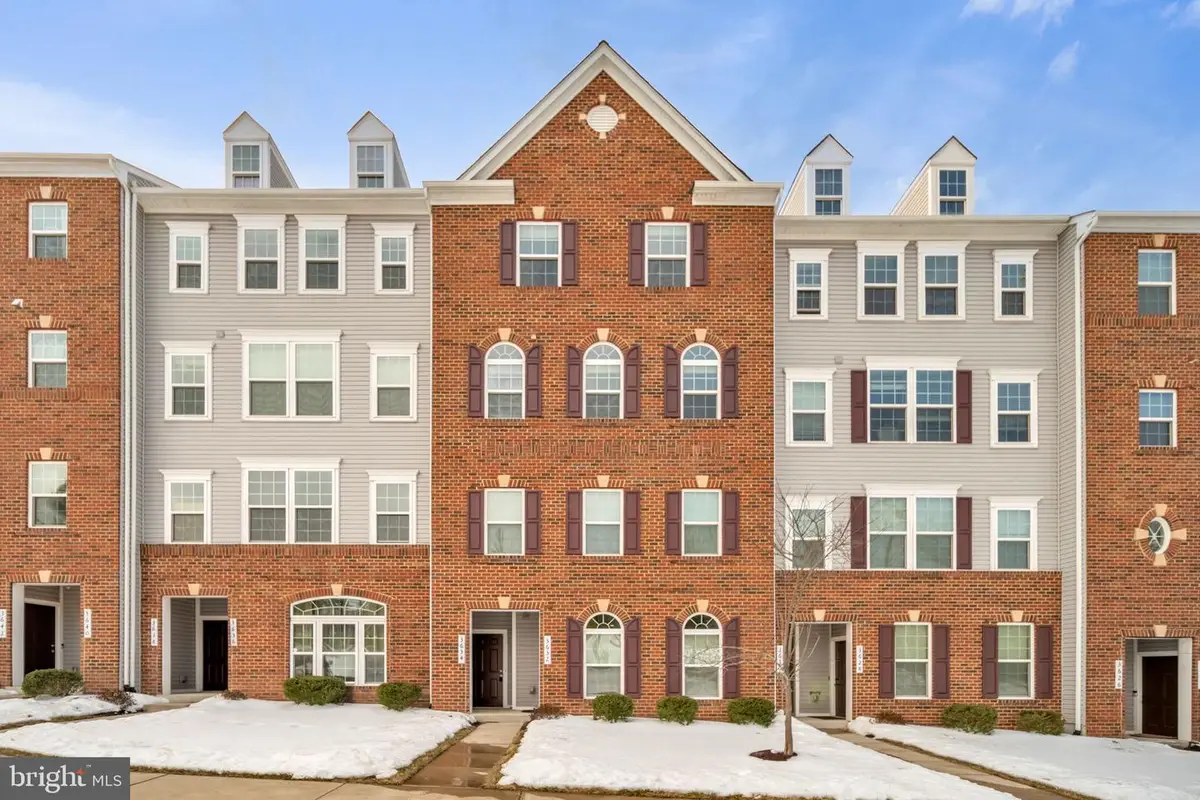 3634 Briarwood Dr, Dumfries, VA 22026 - #1