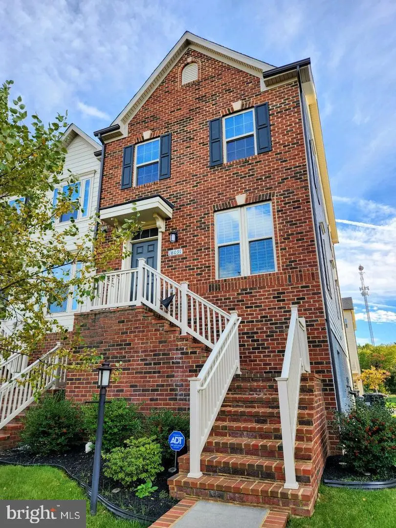 18091 Red Cedar Rd, Dumfries, VA 22026 - #2