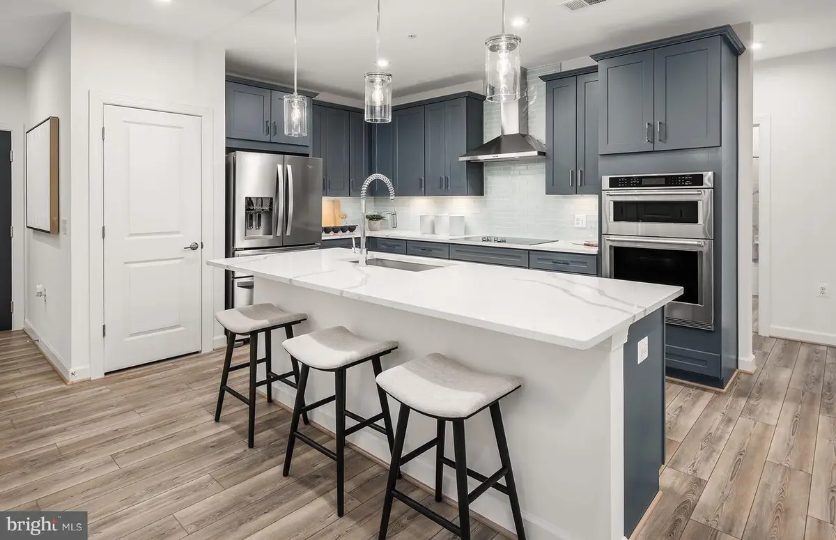 5810 Moonstone Way #402, Haymarket, VA 20169 - #1