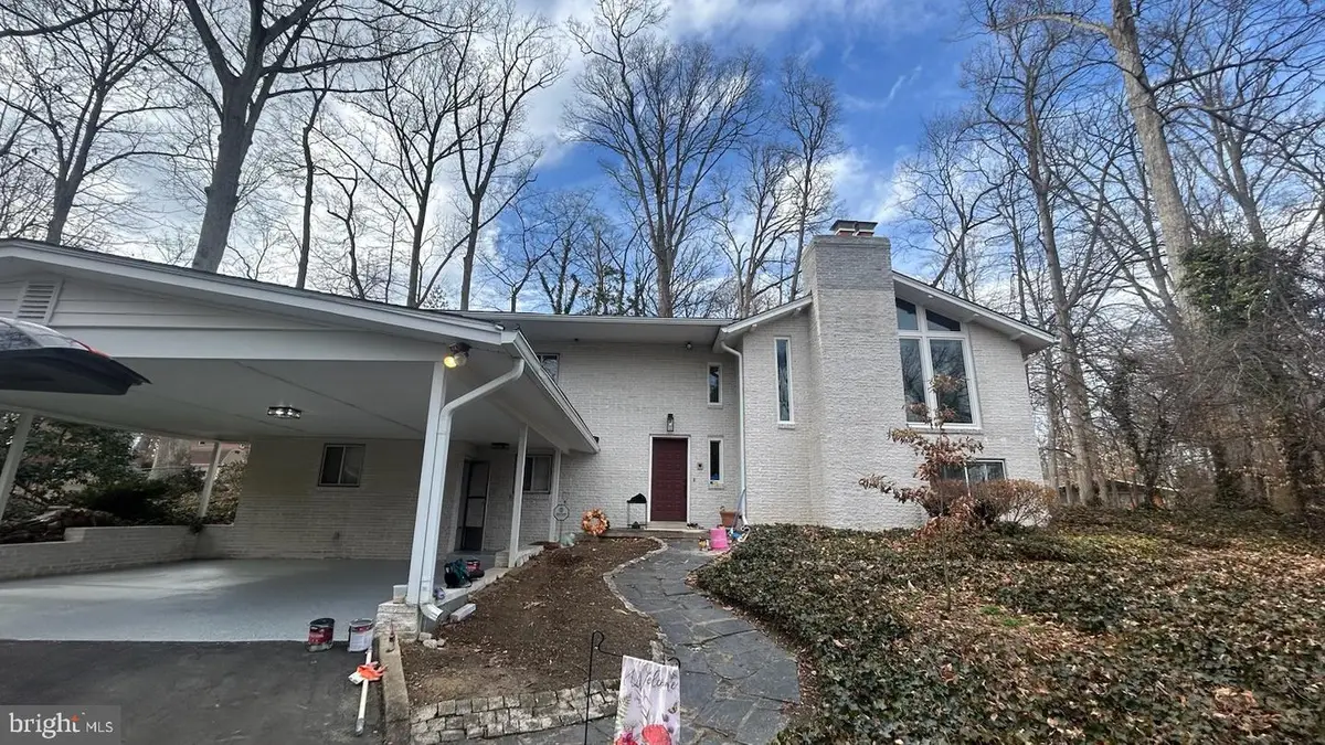 3202 Riverview Dr, Triangle, VA 22172 - #1