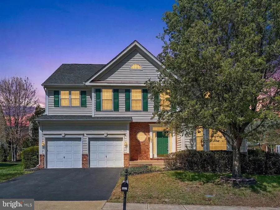 8200 Kerfoot Dr, Gainesville, VA 20155 - #2