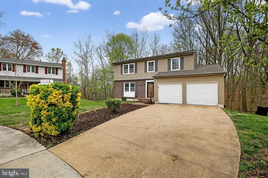 2109 Wessex Ct, Woodbridge, VA 22191 - #2