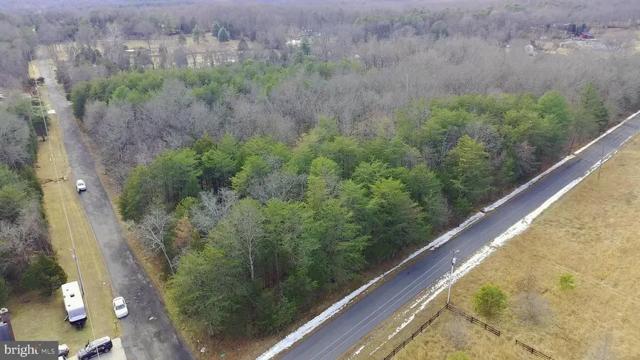 16601 Gaines Rd, Broad Run, VA 20137 - #2