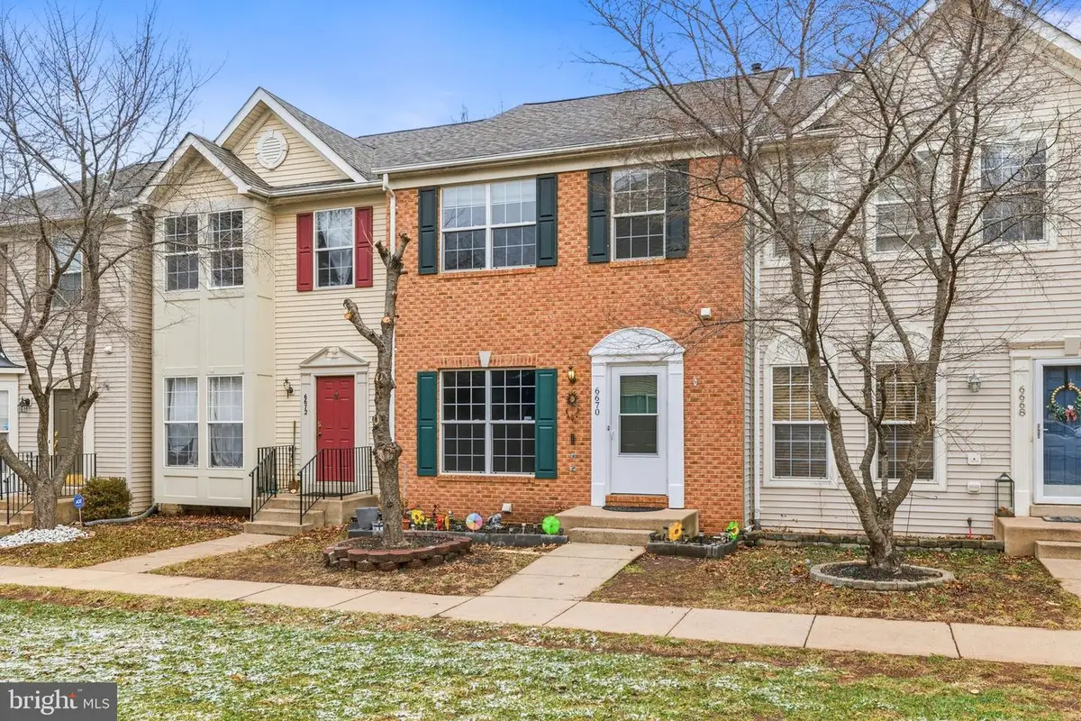 6670 Roderick Loop, Gainesville, VA 20155 - #1