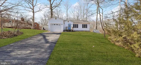 7830 Lake Dr, MANASSAS, VA 20111