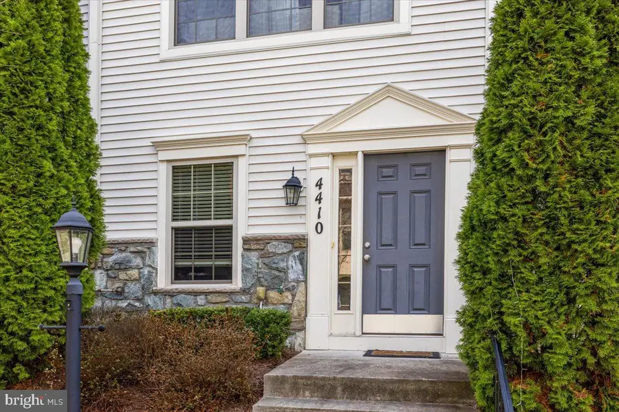 4410 Potomac Highlands Cir, Triangle, VA 22172 - #2