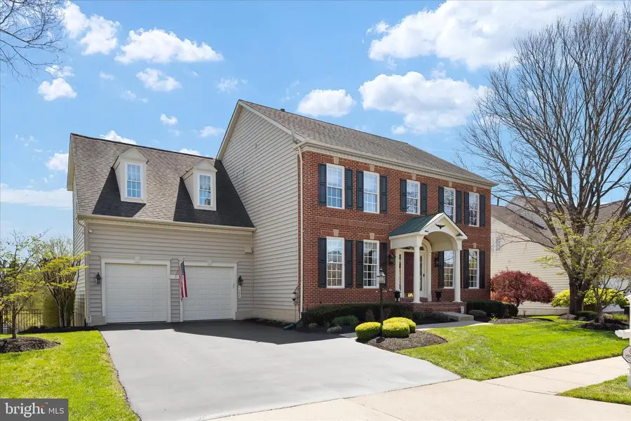 14228 Snickersville Dr, Gainesville, VA 20155 - #2