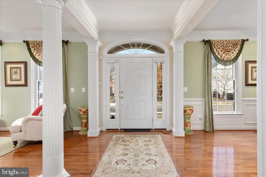 14228 Snickersville Dr, Gainesville, VA 20155 - #3