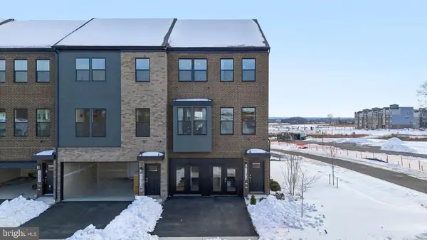 11369 Hypatia Loop, MANASSAS, VA 20109