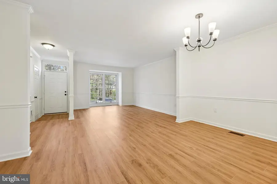 12357 Manchester Way, Woodbridge, VA 22192 - #2