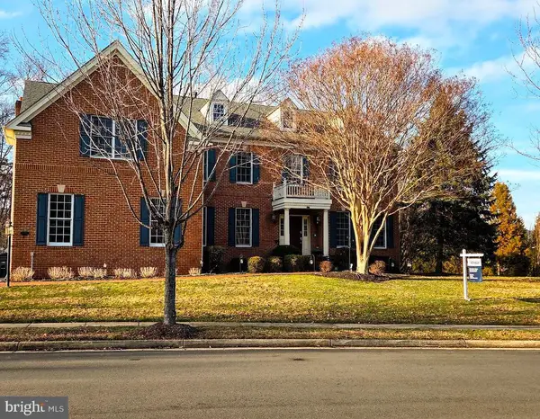 15792 Ryder Cup Dr, HAYMARKET, VA 20169