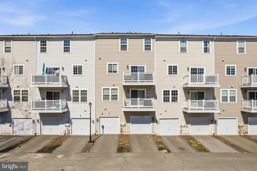 14764 Malloy Ct, Woodbridge, VA 22191 - #3
