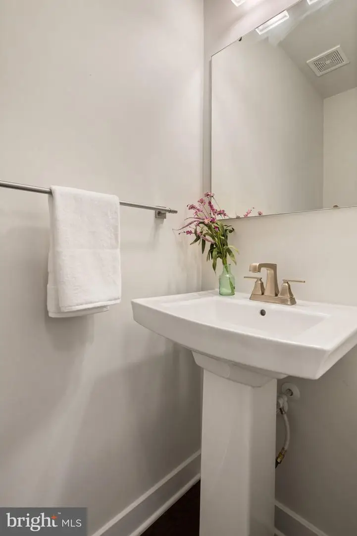 18058 Red Cedar Rd, Dumfries, VA 22026 - #3