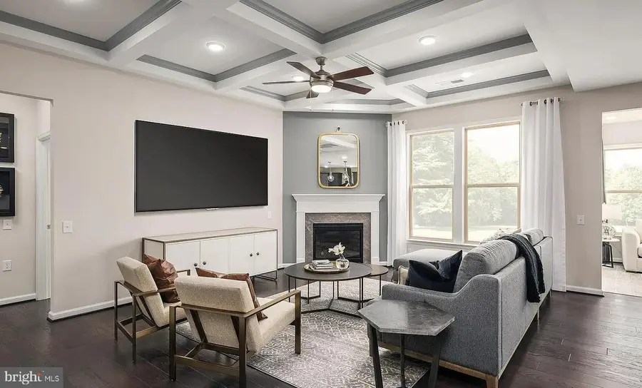 6863 Moonstone Peony Ln, Haymarket, VA 20169 - #2