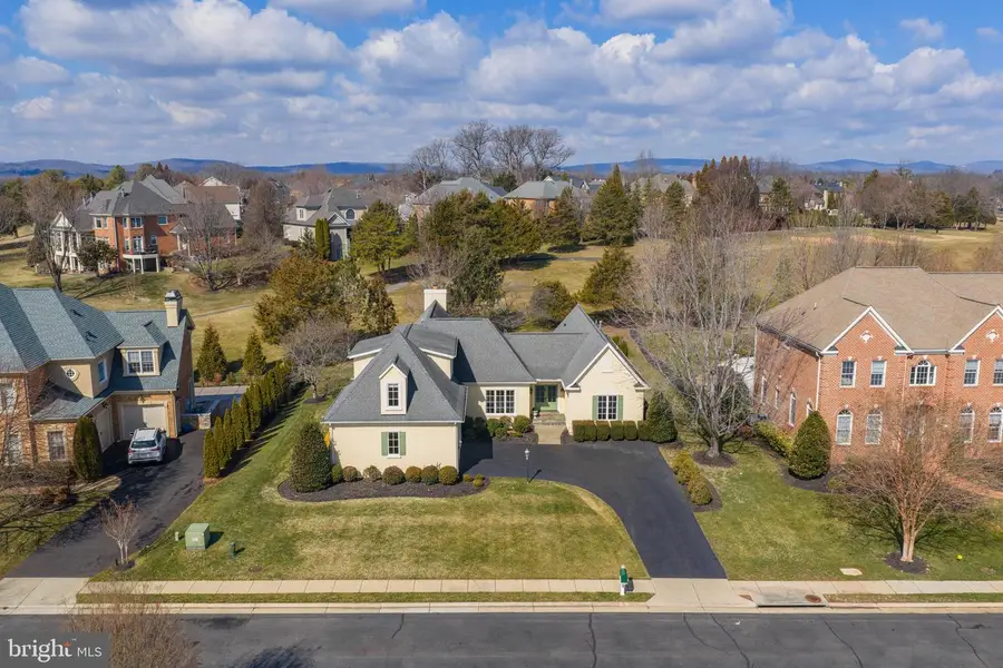 15815 Spyglass Hill Loop, Gainesville, VA 20155 - #2