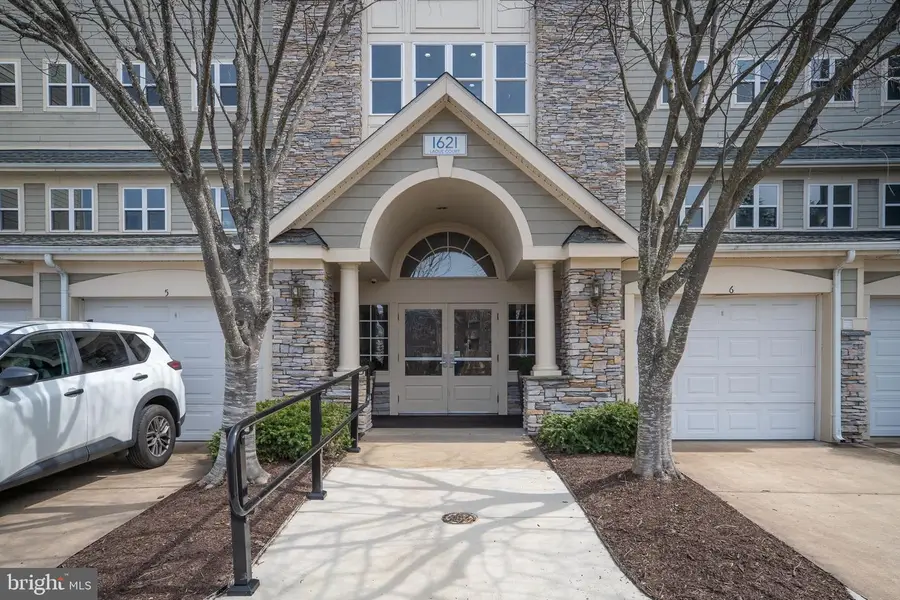 1621 Ladue Ct #107, Woodbridge, VA 22191 - #3