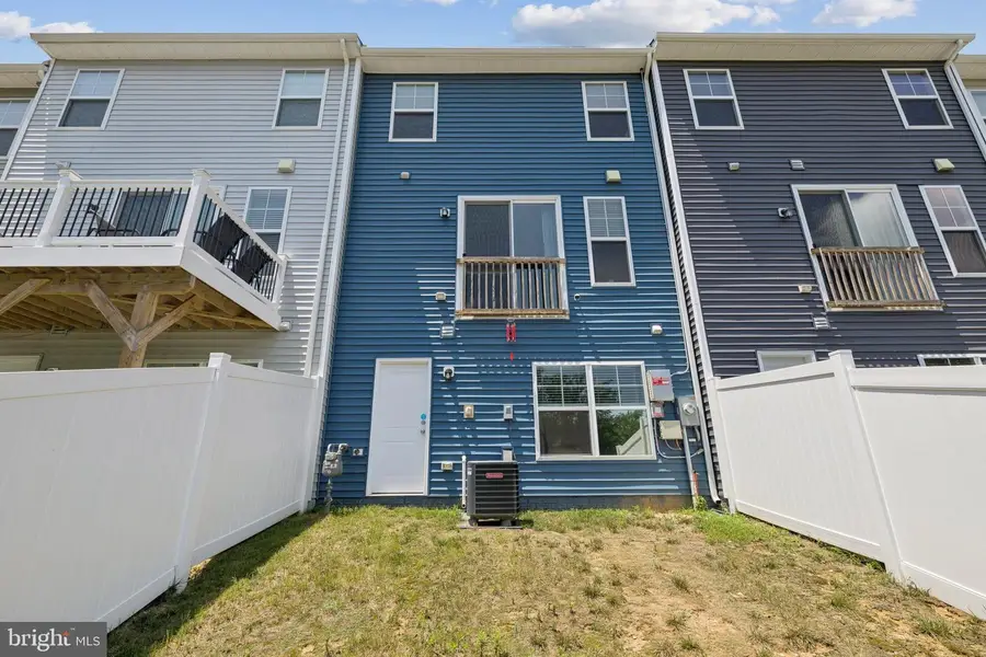 18255 Summit Pointe Dr, Triangle, VA 22172 - #3