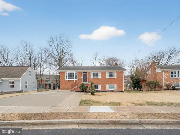 10127 Lomond Dr, MANASSAS, VA 20109