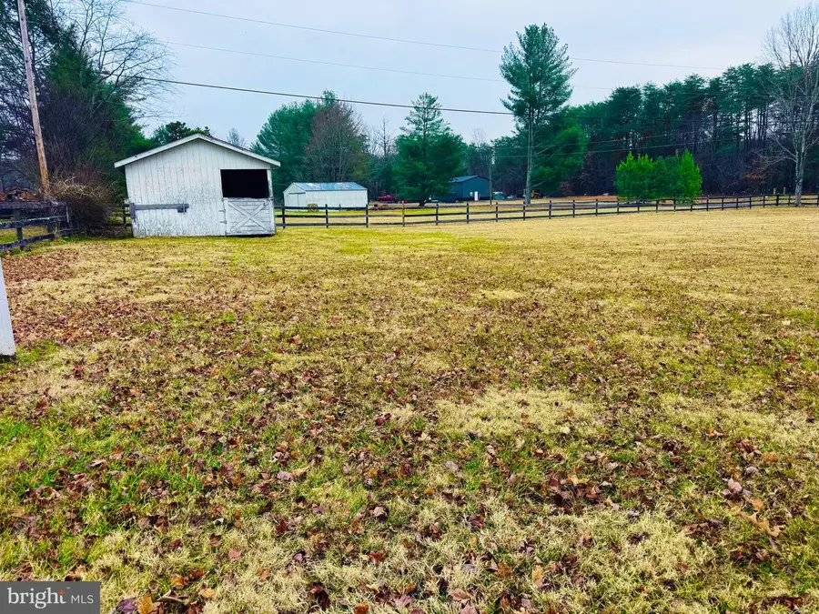 9304 Troy Dr, Nokesville, VA 20181 - #2