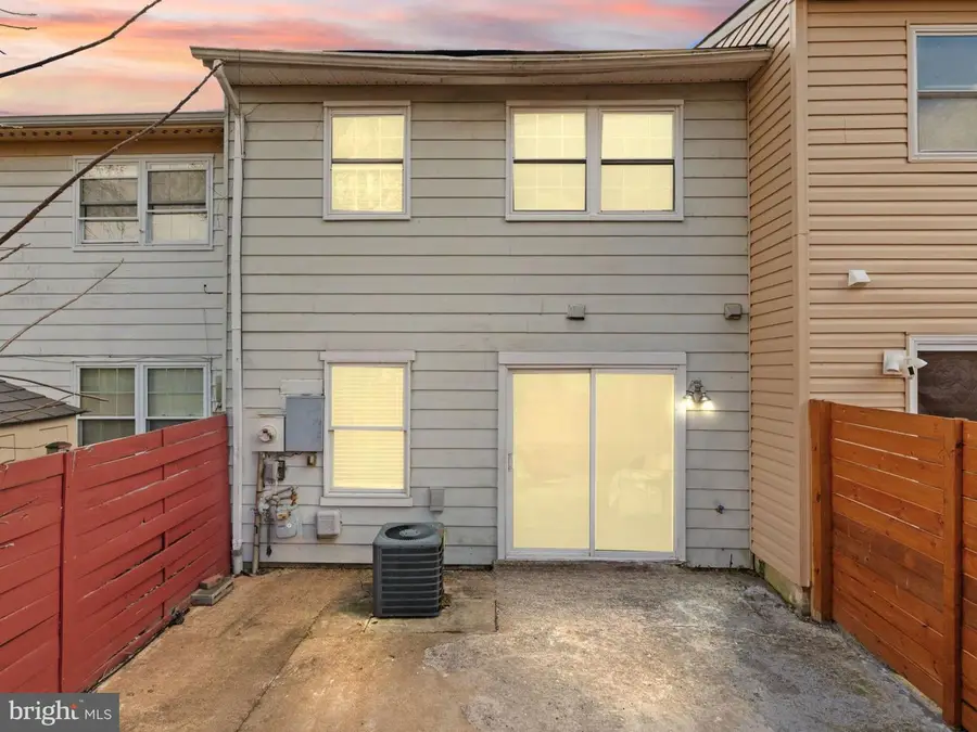 14748 Tamarack Pl, Woodbridge, VA 22191 - #3