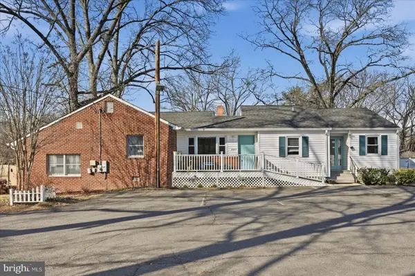 8904 Yorkshire Ln, MANASSAS, VA 20111