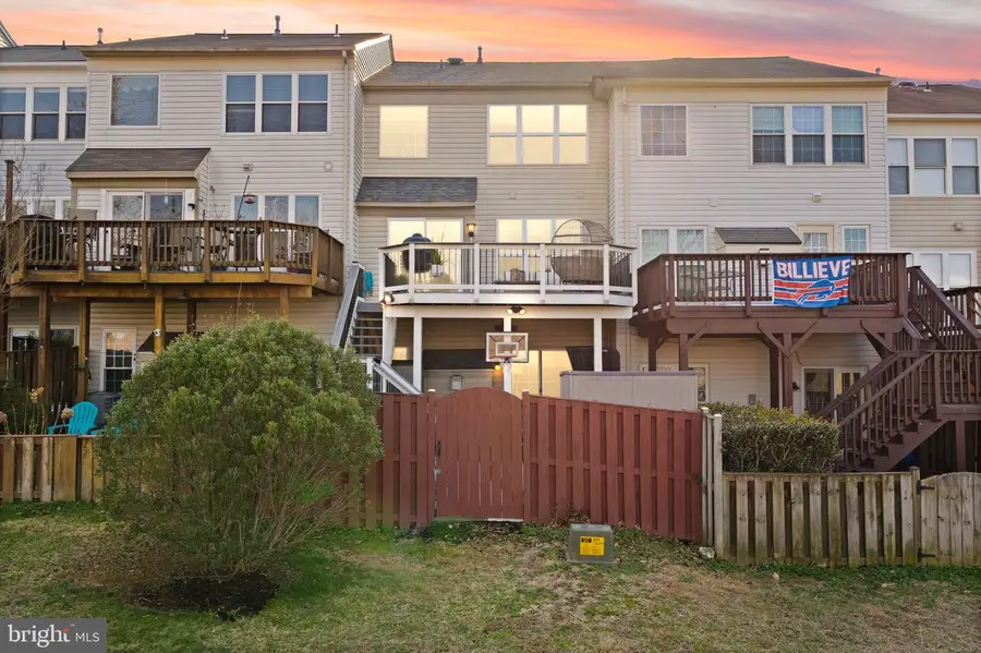 11521 Bertram St, Woodbridge, VA 22192 - #2