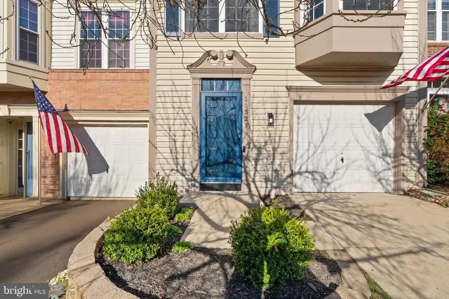 11521 Bertram St, Woodbridge, VA 22192 - #3