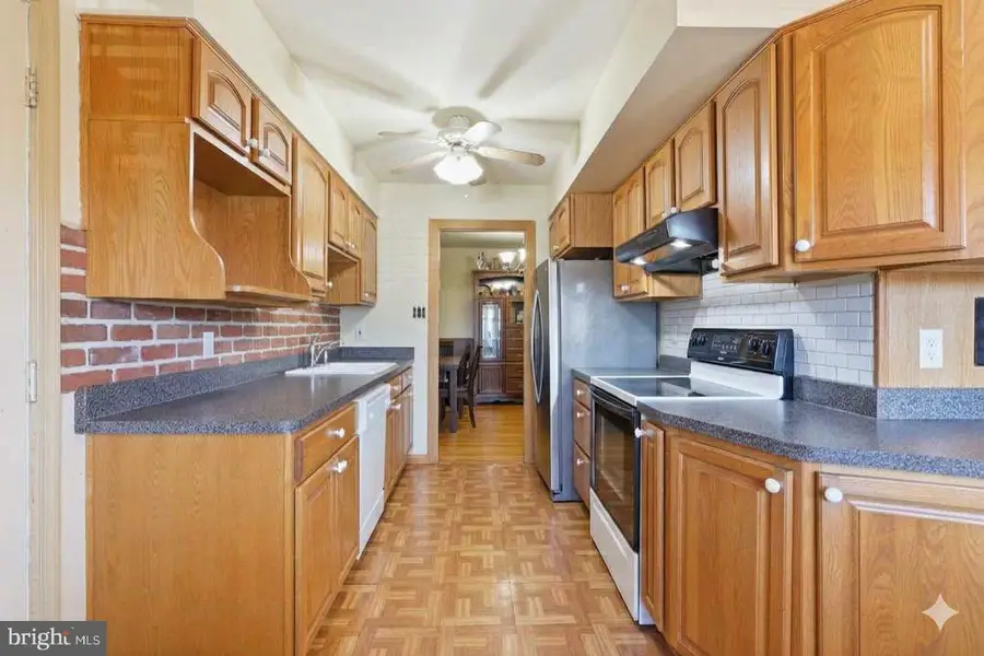 7605 Rosbury Ct, Manassas, VA 20109 - #3