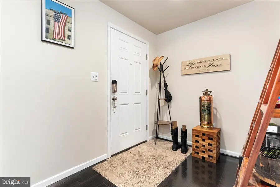 15995 Marsh Pl, Haymarket, VA 20169 - #3