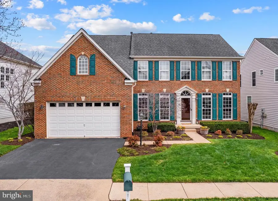 6913 Bitterroot Ct, Gainesville, VA 20155 - #2