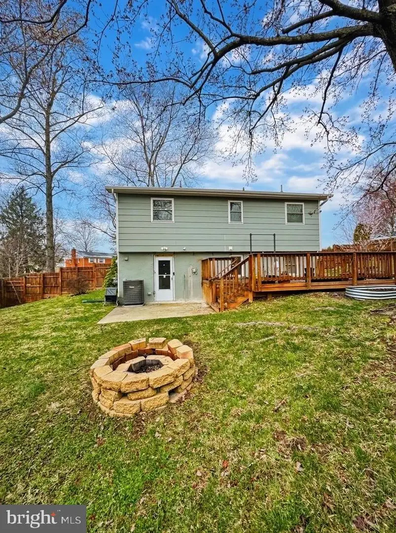 14701 Brook Dr, Woodbridge, VA 22193 - #3