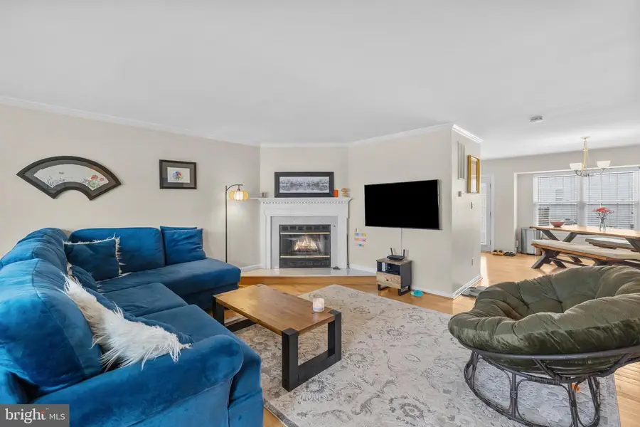 2816 Brier Pond Cir, Woodbridge, VA 22191 - #2